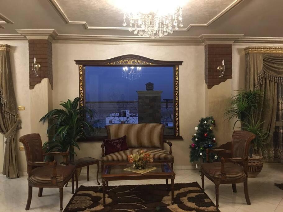 Royal Pyramids Palace Residence Il Il Cairo Esterno foto