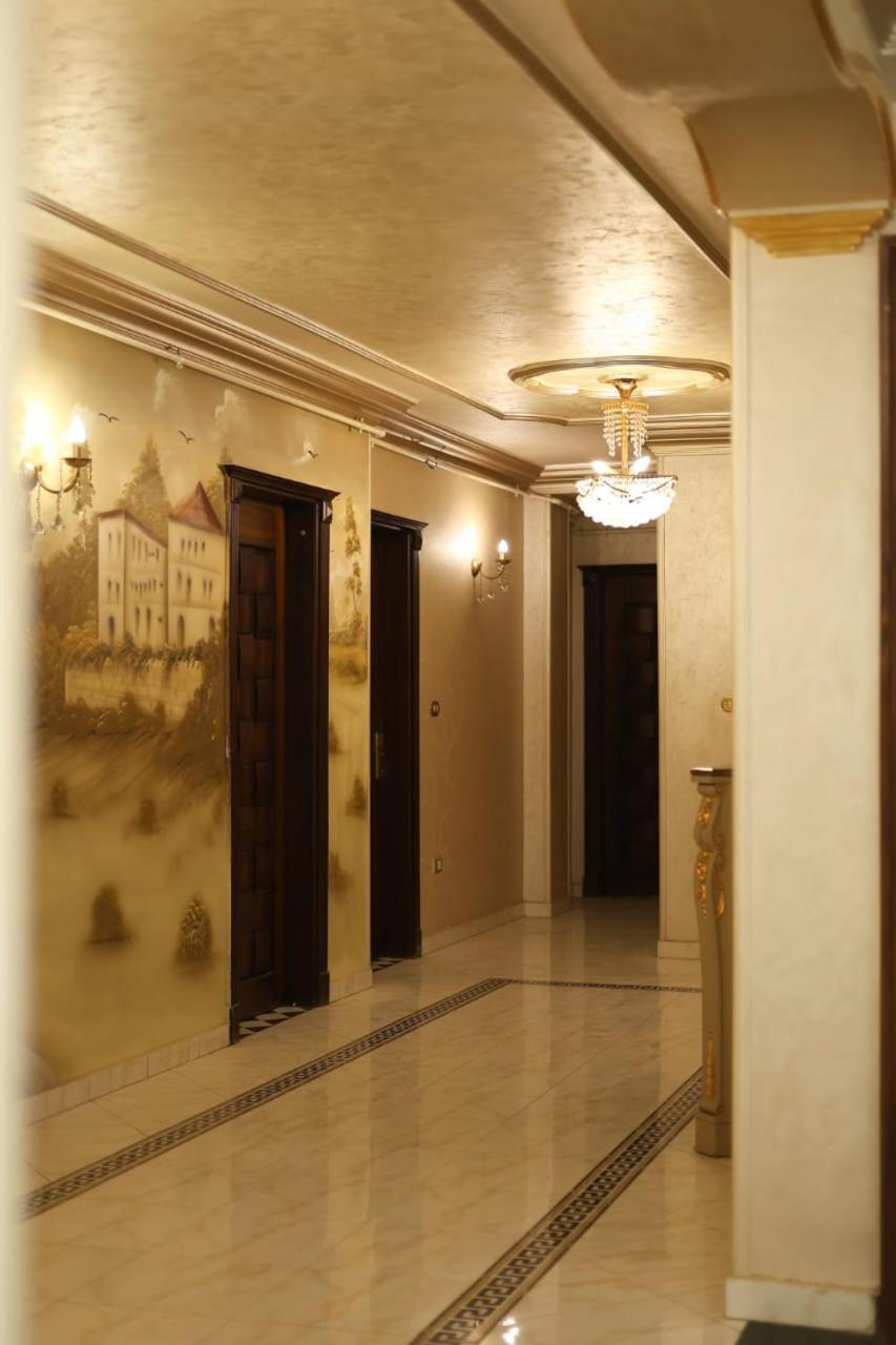 Royal Pyramids Palace Residence Il Il Cairo Esterno foto